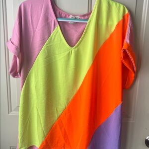 Bibi bright shirt with rolled sleeves